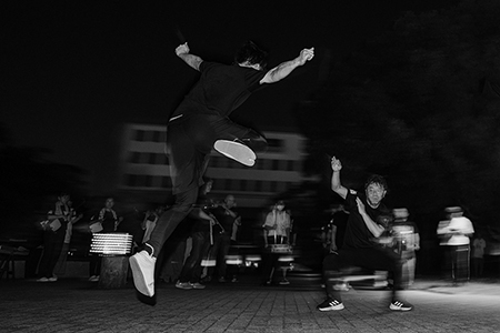 魂の躍動ー古流藝茶楽ー<br>（６枚組）<br>4/6　　谷　ひづる