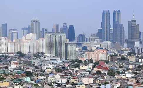 ーフィリピン戦没者慰霊巡拝ー<br>戦没地近くで慰霊祭を挙行<br>吉田　隆之